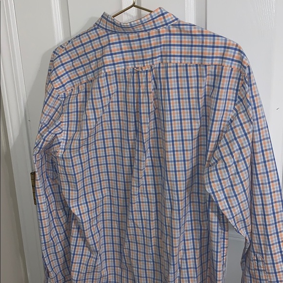 IZOD Pastel Slim Fit Large Button Down - Picture 3 of 3